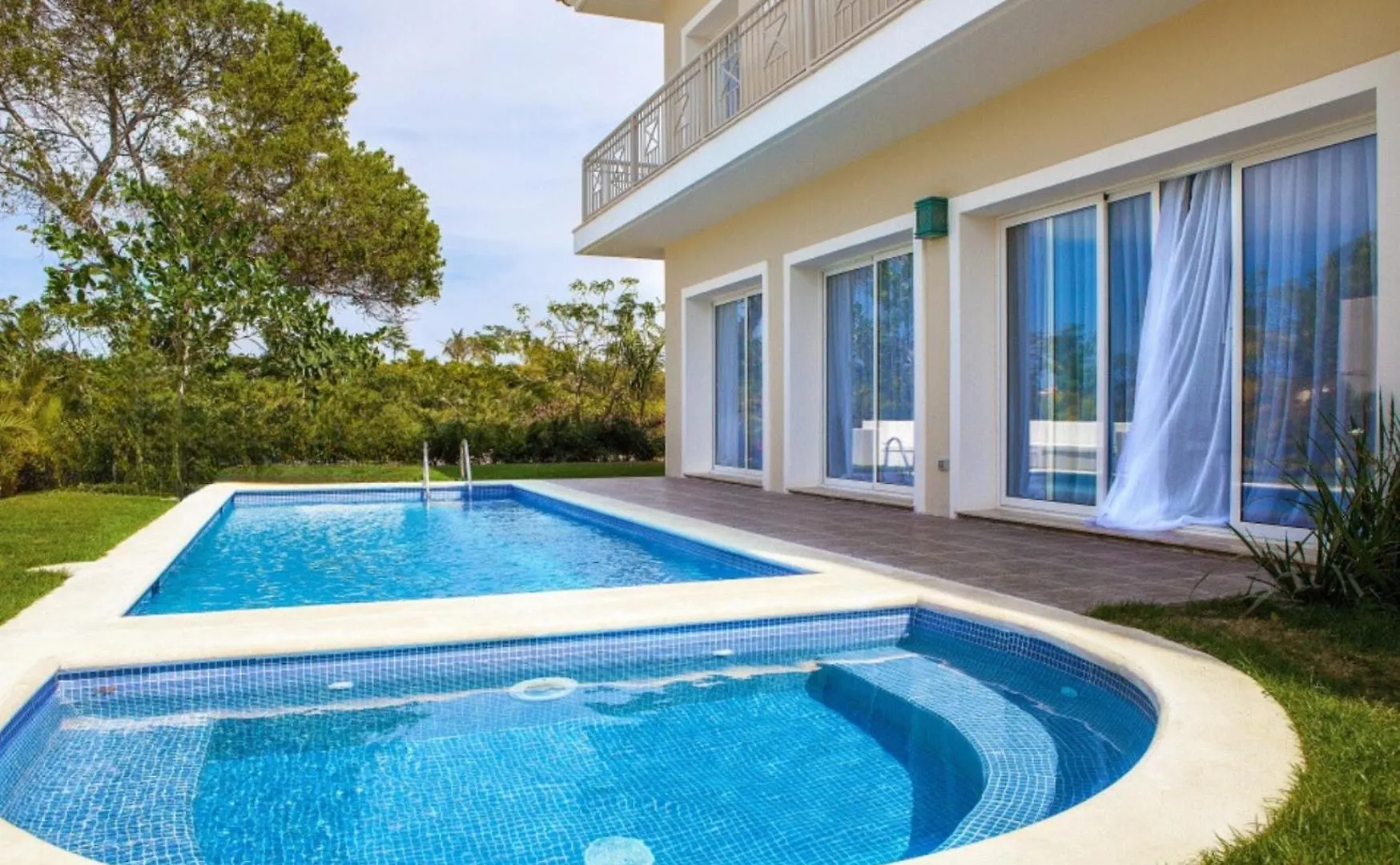 פונטה קאנה Luxury Villa Iberosta Del Mar - 4Bdr, Private Beach, Pool & Jacuzzi